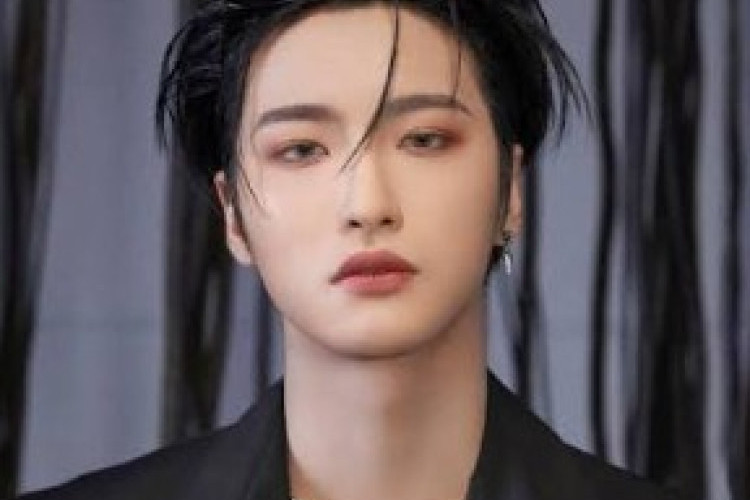 暖心！ ATEEZ 成員星化（Seonghwa）在火車上與 ATINY 聊天時展現出彬彬有禮的風度
