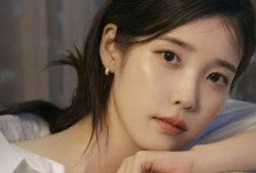 IU 在結束與演員李鐘碩長達四年的戀情後，展現出更為成熟的風采